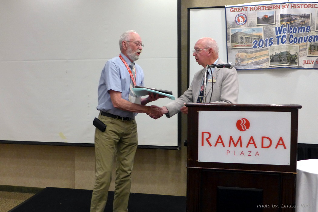 Jerry Barsness receives a Rocky Award for his volunteer work recruiting new members