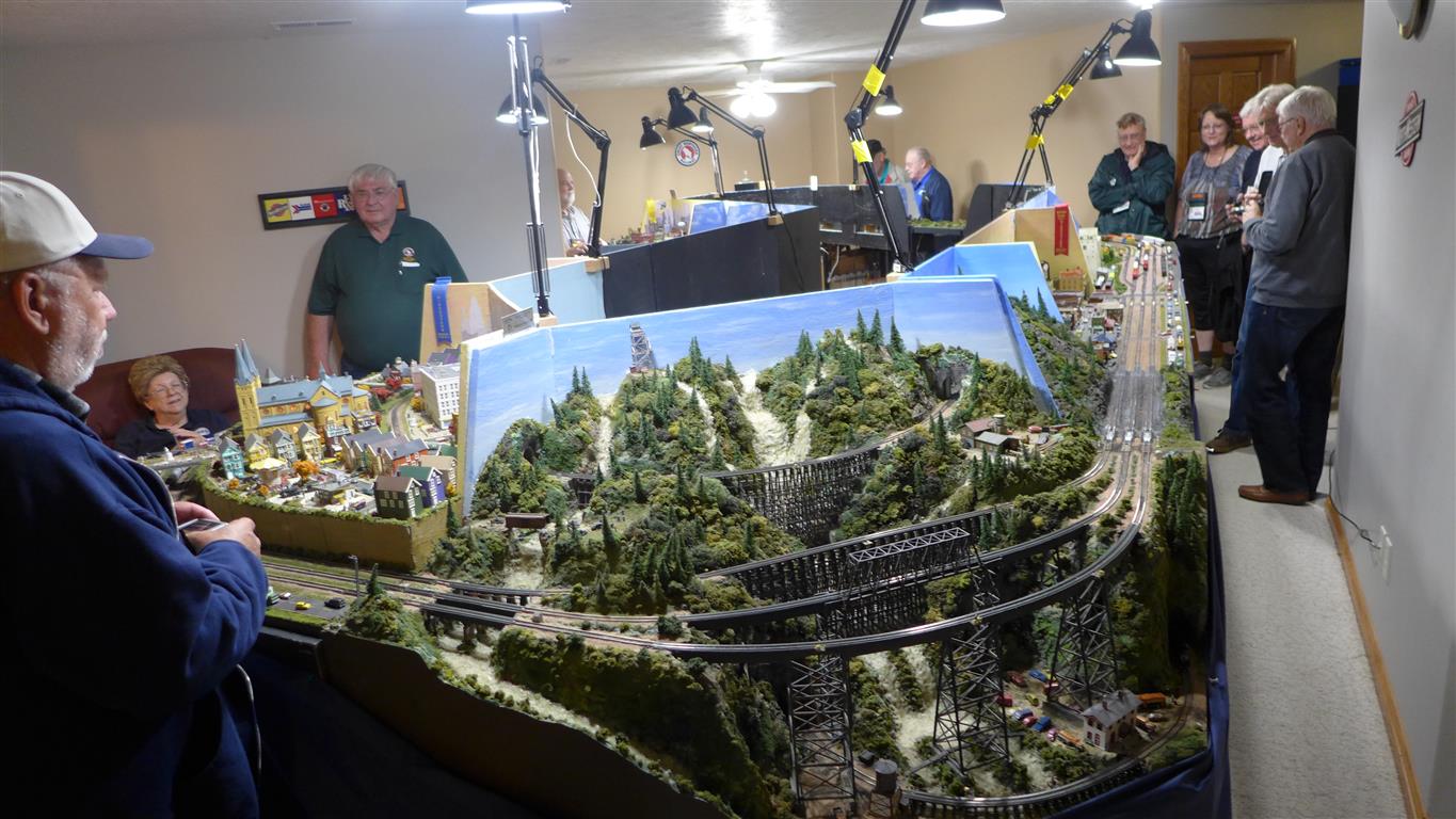 Twin City Model RR Museum's O-scale Layout